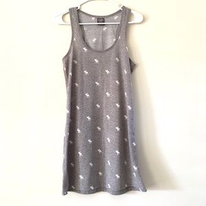 A&F Moose Long Tank Top